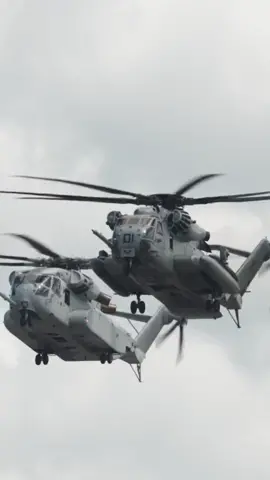 #magtf #usmc #uh1huey #ah1z #f18 #f35b #ch53 #ch53k #marines #cherrypoint #airshow #yepesthebeast #militarylife #militaryaviation #marinesaviation  