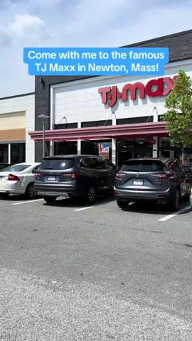 I went to the famous TJ Maxx in Newton , Mass. Follow along for some great finds!  #tjmaxx #fyp #homegoods #shopping #newton #massachusetts #hashtag @TJ Maxx 