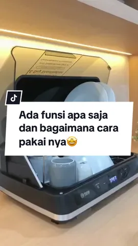 Simple banget kan cara penggunaan UV Dish Dryer gaperlu ribet dan pusing lagi lap piring dan steril😍🥰😘  #norge #norgeappliances #uvdishdryer #solusikeluarga #fyp 