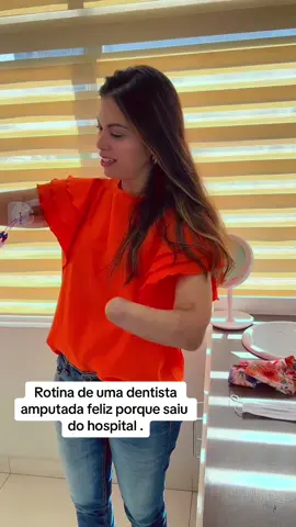Vocês já agradeceram pela saúde hoje ? Estou fora do hospital !!!!    Beijos para vocês, obrigada por tanto carinho e espero um coraçãozinho ❤️ #dentistaamputada #sonho #homecare #cancersurvivor #sepsessurvivor 