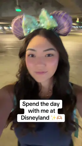 What is your favorite ride at Disneyland?? ✨ Mine hands down is Indiana Jones @Disney Parks @Disney Style #disneylandvlog #disneyland #disneycontentcreator #disneyparks 