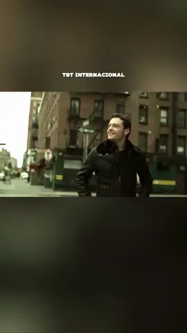 #TBTIntenacional : Artista: 🎤 Tiziano Ferro Feat Amaia Montero  🎤 Estás Escuchando: 🔊 