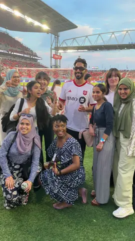 I LOVE MEETING Y’ALL