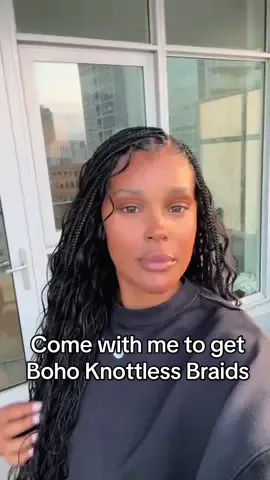 Come with me to get my hair done before vacation ✈️🌴#bohoknotlessbraids #blackgirltiktok #imjustagirl #softlife #vacation #foryou #trending #forthegirls 