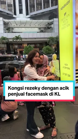 Tak pernah sangka akan dapat telefon . Rasa sedih pula ingat acik ni 