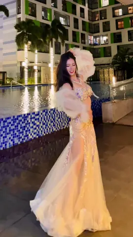 Persian Princess 👸 #bellydancetiktok #bellydancer #bellydanceshow #bellydancelife #party #event #wedding #bellydancequeens 