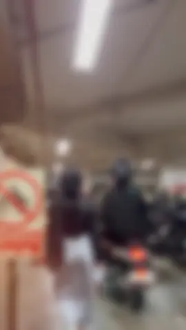 Jagalah hati agar tetap baik,meski kamu tengah di perlakukan tidak baik oleh orang lain 🙂
