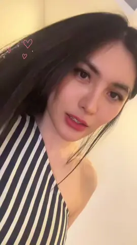 😃😅😂🤣 wes koe ojo lali .. #angelalee  #artisindonesia 