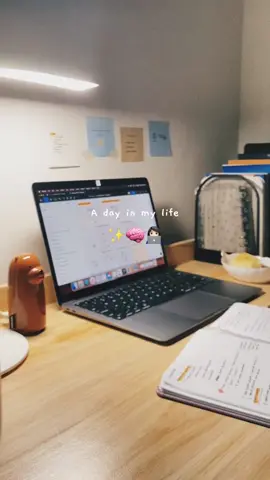 #adayinmylife pov: menikmati kerja dari rumah #notebook #designwithme #homeoffice #uiuxdesigner 