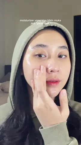 beneran ngelembapin, apalagi pas bangun tidurrr tuh muka langsung plumpy😮‍💨👍🏻
