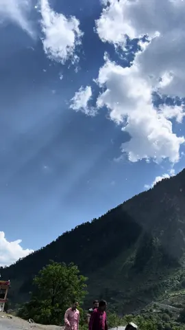 Naran view 😍🏔️🫠#viral #naran #rain #foryoupage #trending 