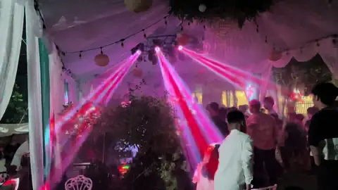 Heyy anh em ơi hô to lên nào răm po đi xây mc nhà trồng được ạ hào hứng phết #đèn #led #đènled #đámcưới #laserdamcuoi2024 #xuhuongtiktok #xuhuong 