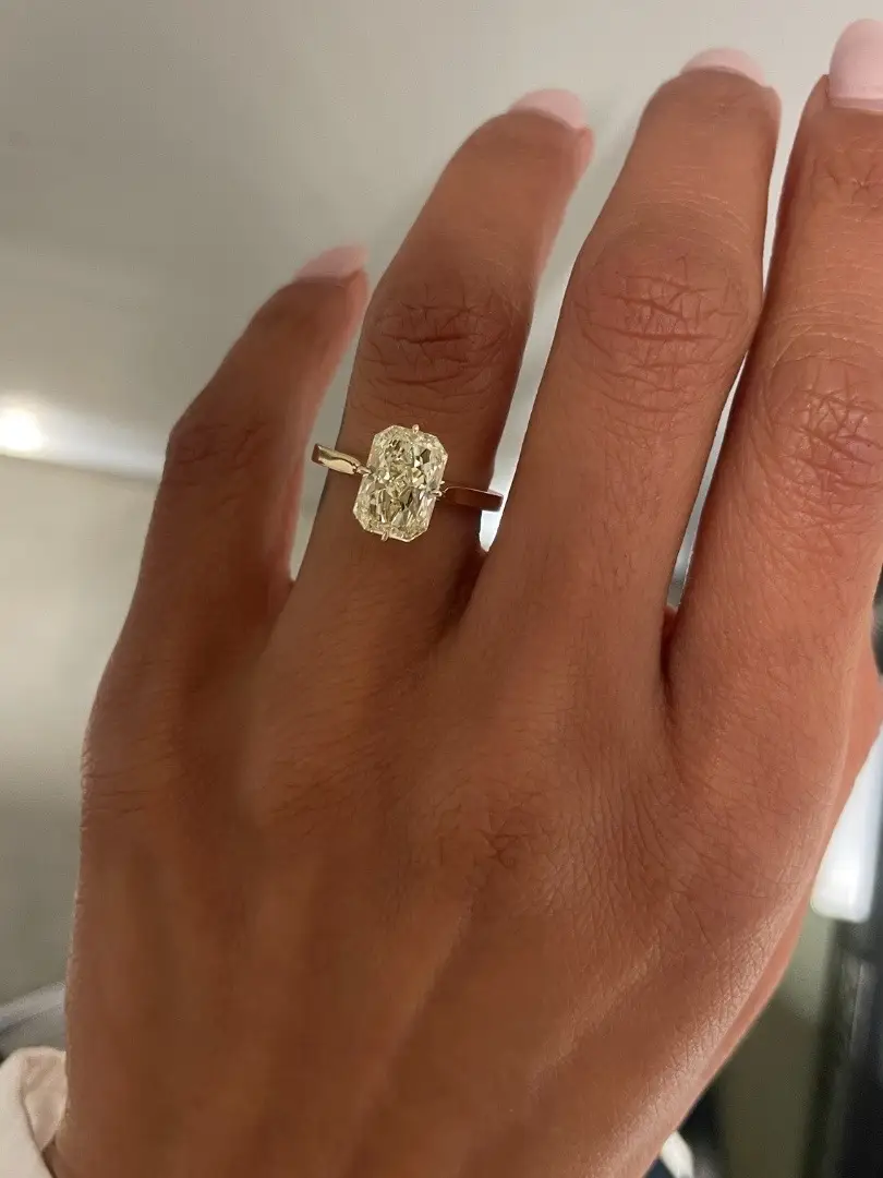 The making of a bespoke ring! Congrats to Emily & Ari #yellowdiamond #radiantcut #bespokering 