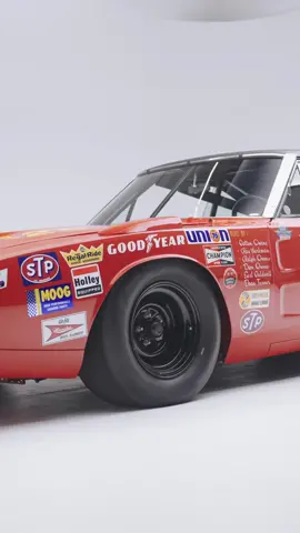 425 HP Dodge Daytona Start-Up 🎵  #dodge #daytona #petersenmuseum #nascar #revs #highoctane #racecar #car 