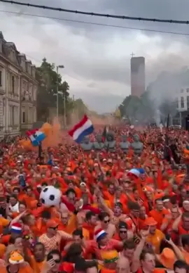 Wow, the Netherlands are having a party in Leipzig ahead of their game against France tonight… Incredible! 👏 #EURO2024 #Euros #Netherlands #AwayDays 