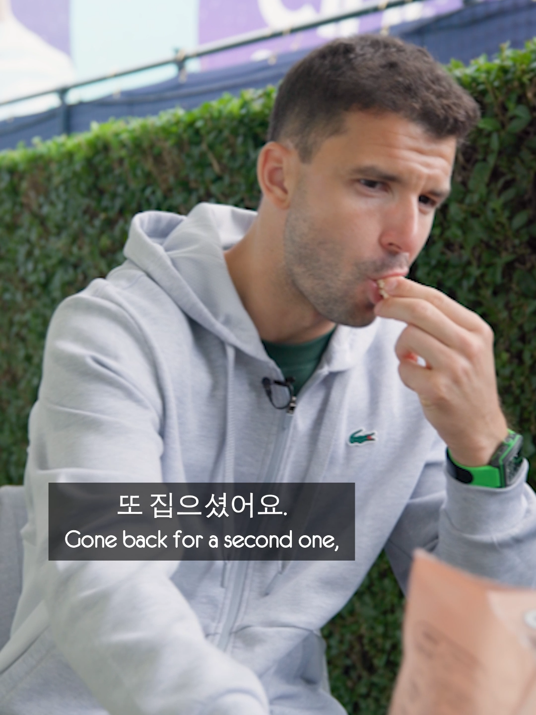 ATP Tennis Players try Traditional Korean Rice Snacks! @atptour @lta #cinchchampionships #tennis #grigordimitrov #taylorfritz #benshelton #holgerrune #tommypaul #karenkhachanov