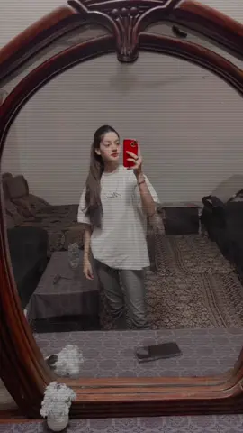 in umeedo pe he :((🌚👍🏻 #lishamalik (subscribe my youtube channel link in bio) 