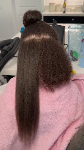 I stand 1000% behind the @MyRevAir hair dryer! I’ve never seen anything like it! I promise there’s nothing that can compete with the technology of this device, and how well it has helped me do my daughter’s hair! I guarantee that if you try it once you will never want go back to traditional blow dryer EVER again. 🙌🏽😩 Plus, I got you with a 10% discount code (RAYE10) so you can get try it out! Link in my bio! #myrevair 