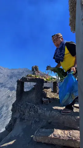 Rahayu kasada 2024 #bromotenggersemeru #kasada2024 #adatjawa #tradisitengger #fypシ゚viral 