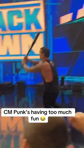 Cm Punk’s having too much fun 😂 #WWE #wrestling #cmpunk #codyrhodes #smackdown 