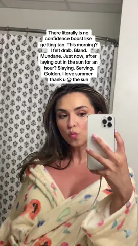 I LOVE BEING TAN!!!!!! #tanning #tan #summervibes #relatable #tanningoil #tanningresults #confidenceboost #layingout #confidence 