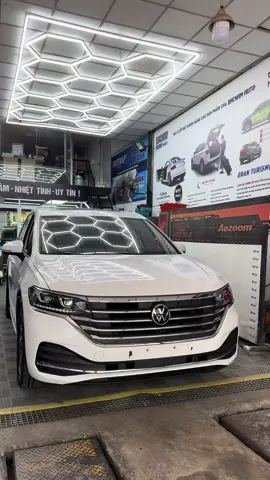 Bệ bước điện cho Viloran 😍 #viloran #volkswagen #xuhuong #nicecar 