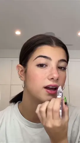 The dab suits the song ending pretty well #pretty #foryou #viralll #fyp #fypp #charlidamelio #blowthisup #viral #foryoupage #xybca #charlivc #globall #blowup #global #makeup #ily #charlidamelio#goodquality 
