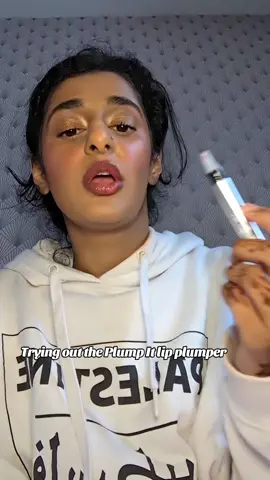 Warning @plumpit lip plumper and lip oil are not for the weak #plumpit #lipplumper #bushrathebaddie 