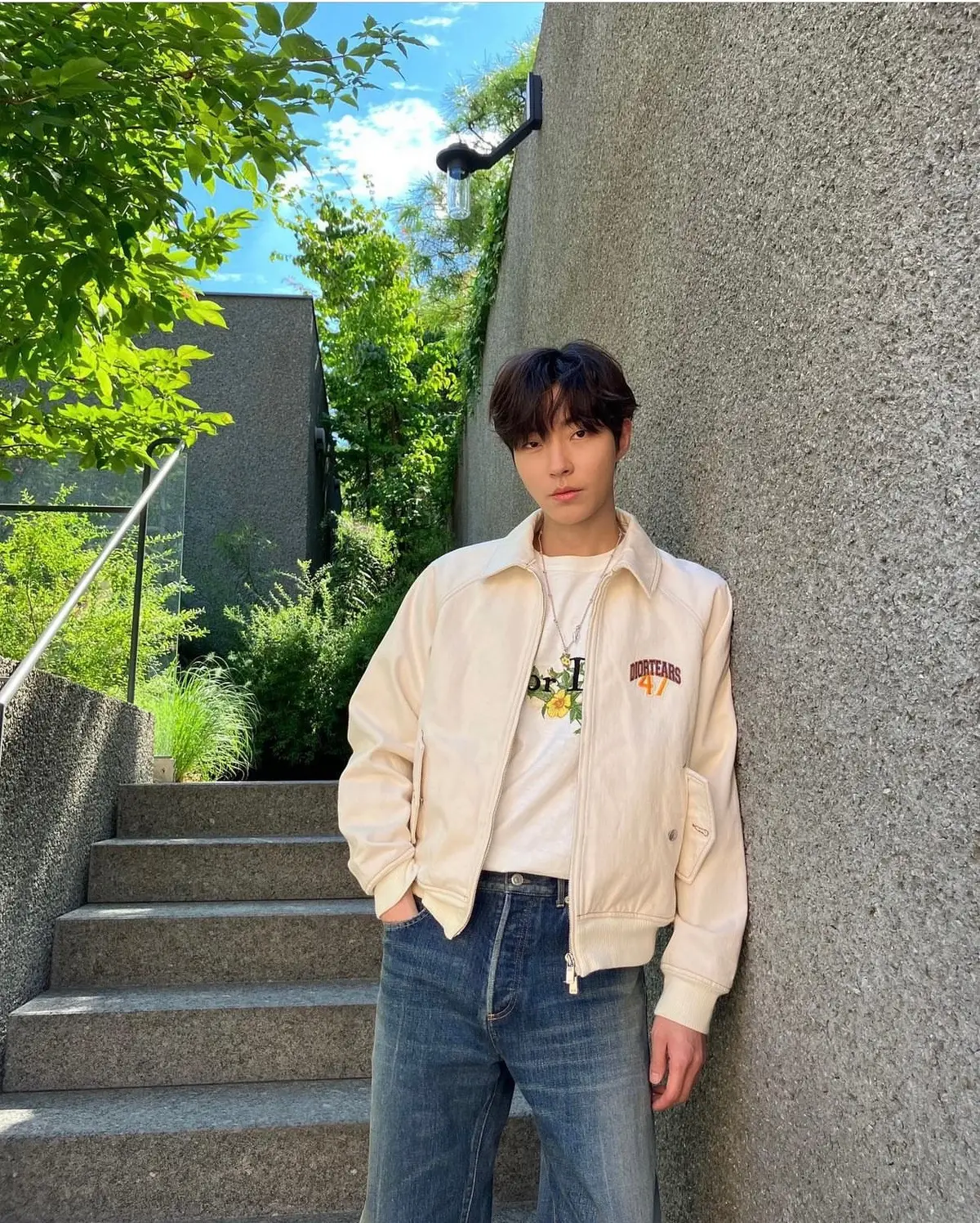 Hwang In Youp #oppakorea #truebeauty #kdrama #tiktoktrend #fypシ゚viral #photo #handsomeboy #tiktok #singer #aktorkorea #fypage #fyp #newpost #황인엽 #잘자 친구야 🥰🥰 