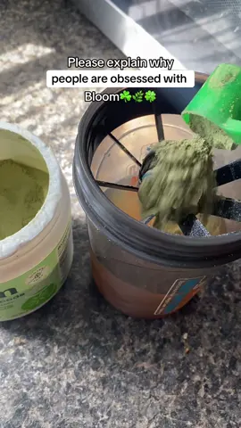 I genuinely need a response 🤷🏽‍♀️ #bloom #bloomnutrition #greens #greenspowder #greenjuice #ttsacl 