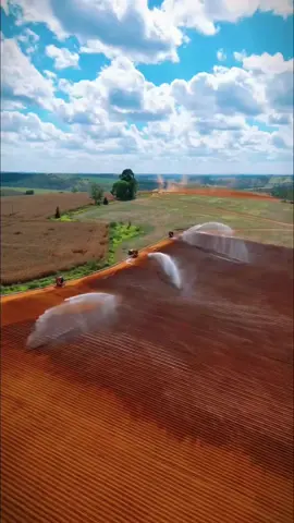 E aí, bóra irrigar?! #irrigar #irrigacao #agricultura #agro #agrobatidao 