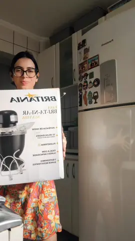 Comprei a minha tão sonhada batedeira planetária!  #batedeiraplanetariabritania #batedeiraplanetaria #recemcasada 
