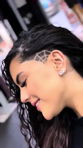 🕸️ #foryou #viral #cortefeminino #barbearia #cortalateral 