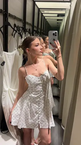 Such a pretty dress for summer✨  ART.: 0387/072/070  Follow for more!💕 #fashion #styleinspo #zara 