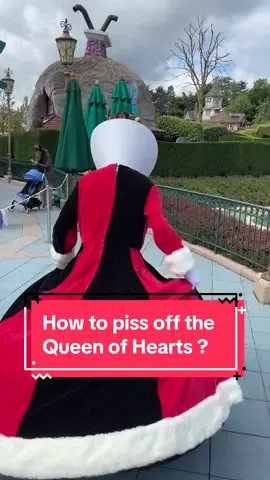See you next time for another tutorial 😂 #disneylandparis #disneycharacters #sewingtiktok #queenofhearts 