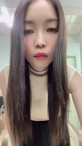 New look😁#TikTokกินเที่ยว #ขึ้นฟีดดด #tiktok #viraltiktok #tiktokviraltrending #น้ำหอมแท้กดแบ่งขาย 