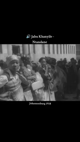 Protest outside the Johannesburg Magistrate 🇿🇦🇿🇦🇿🇦#sahistory #sama28  #jabukhanyile #foryoupage #viral #mzukwana #johannesburg 