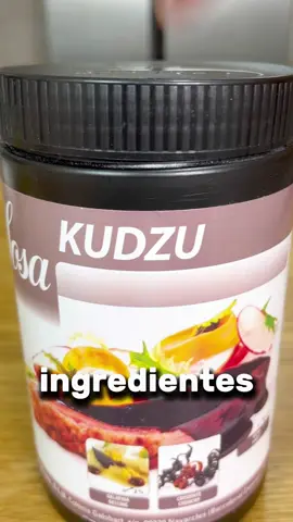 𝗙𝗮𝗹𝘀𝗼 𝗰𝗮𝗻𝗲𝗹𝗼𝗻 𝗱𝗲 𝘃𝗲𝗿𝗱𝘂𝗿𝗮 📩Guarda la receta para un futuro📌 ▶️¡Hola familia! Hoy os presento este increíble espesante, el Kudzu. Su poder de espesante es tan bueno que podemos obtener recetas como esta, y no deja sabor ninguno ¿Quieres receta? 🔹Ingredientes: ▪️500 ml caldo de verduras  ▪️80 gr Kudzu (lo puedes obtener en plataformas de venta online y en @sosaingredients ) ▪️Pizca de sal  🔹Elaboración: 0️⃣Mezcla todos los ingredientes en un cazo y lleva a ebullición hasta que espese bastante. Cuidado no dejes de remover para que no se te pegue  1️⃣Lo pasas a un papel de horno o silpat, haces una capa muy fina y dejas enfriar 2 horas en nevera  2️⃣Una vez frío, haces forma de canelón, lo rellenas de escalivada mismamente, enrollas con cuidado ¡Y listo! Una opción vegetariana increíble ¿Verdad? ¡Feliz día!  - #canelon #kudzu #vegetal #vegetariano #vegano #Receta #recetas #altacocina #cocinamolecular #chef #gastronomia #instafood #recetasfaciles #aprendeacocinar #buenprovecho #tengohambre #elmonochef #tipscocina #emplatado #verduras #sano #dieta 