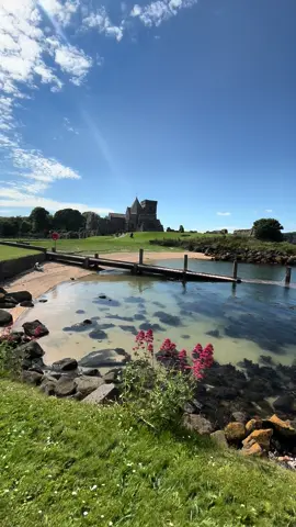 Inchcolm island . The Iona of the east 🏴󠁧󠁢󠁳󠁣󠁴󠁿😍. This is a HES site and is accesible using  @Maidoftheforth  #Scotland #fyp #Outdoors #nature #MentalHealth #clouds #scottish #relaxing #visitscotland #abbey #inchcolmisland #maidoftheforth #ww1 #ww2 #history #boattrip #tropical 