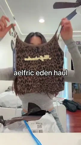 CODE “chaee25” for money off!! 😼🤞 @aelfricedenofficial #haul #unboxing #outfit #tarayummy #OOTD 