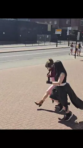 https://www.instagram.com/reel/C7CQiP-iMu5/?igsh=YW4xNDNlM2MyOWxt completely copied this, however me and my bestie wanted to do it to ❤️ #finalfantasy7 #ff7 #cosplay #tifa #aerith 