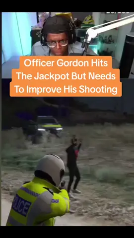 Officer Gordon Hits the jackpot!! #gta #100k #foryoupage #viral #uniquerp #pcgaming #gamingclips #gtaclips #gtarp #roleplay @Tyrone @LottieRP @KavsuaL @LB 