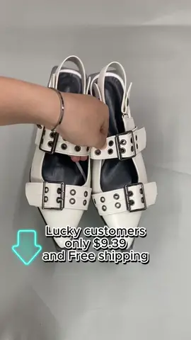 #shoes #flat #womenshoes #summershoes #tiktokmademebuyit #spotlightfinds #spotify #fypage 