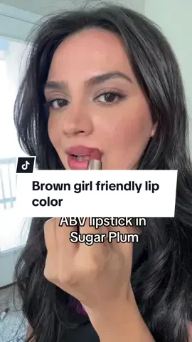 A very pretty lip color for my brown girls 😘@Anastasia Beverly Hills #browngirl #desi #pakistani #makeup #browngirlmakeup #browngirllipcombo 