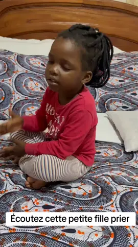 Écoutez la  prière de cette petite fille #priere #foryou #fyp #alleluia #God #Dieu #viral 