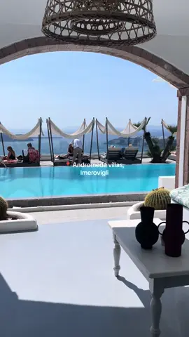 The best place to stay in Santorini! Andromeda villas, Imerovigli 🇬🇷🧿🐚  @Apollo #santorini #santorinigreece #cyclades #santorinihotel #oiasantorini #imerovigli #greecetiktok #greece #apollo #