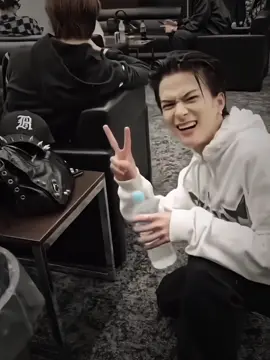 หนูสักชื่อพี่ #asahi #treasure 