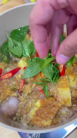 ไขีเจียวต้มตะไคร้ ทำง่ายอร่อยแซ่บ #ห้องครัวtiktok #ครัวtiktok #tiktokuni #tiktokพากิน #เมนูดังtiktok #ไข่เจียว 