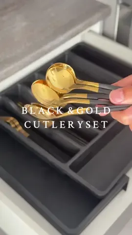 Obsessed with this black & gold cutlery set!🫶🏼 Perfect addition to my cutlery✨ #goldcutlery #homefinds #homeware #cutleryset #tiktokmademebuyit #spotlight #summersale #spotlightfinds #kitchenorganization #homeware 
