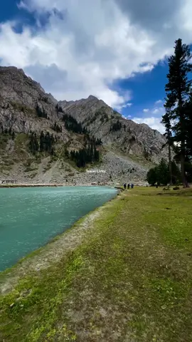 Majestic Mahudand Lake 🏔️ #travel_listor #lake #mahudandlake #kalam #pashto #peshawar #kpk #mountains #pakistan #islamabad #foryou #lahore #rawalpindi #karachi 